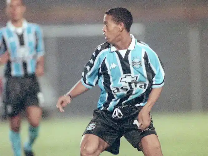 对球队的影 对球队的影